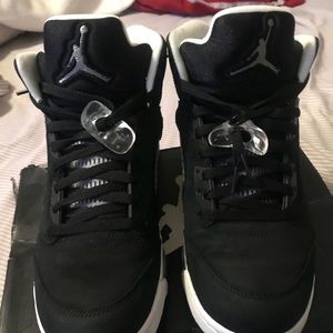 Jordan Retro 5 Oreos 10.5.